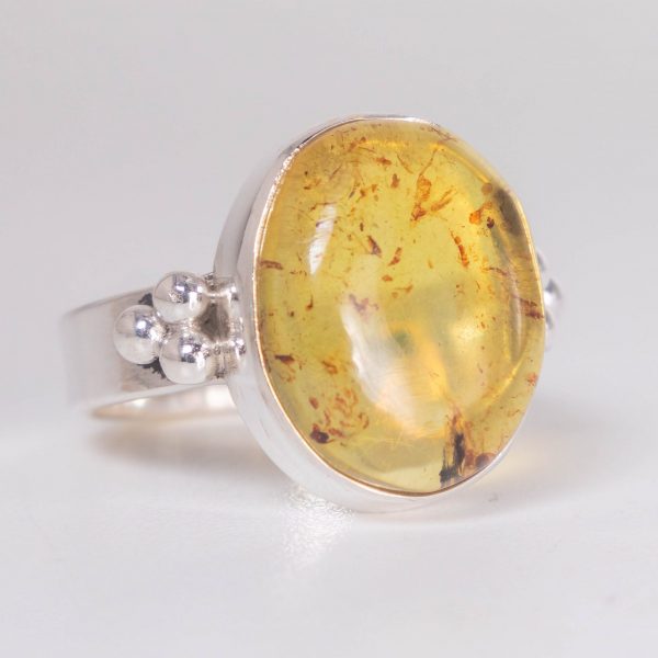 anillo de plata 925 con ámbar mexicano, diseño exclusivo hecho a mano por Punay Project en España